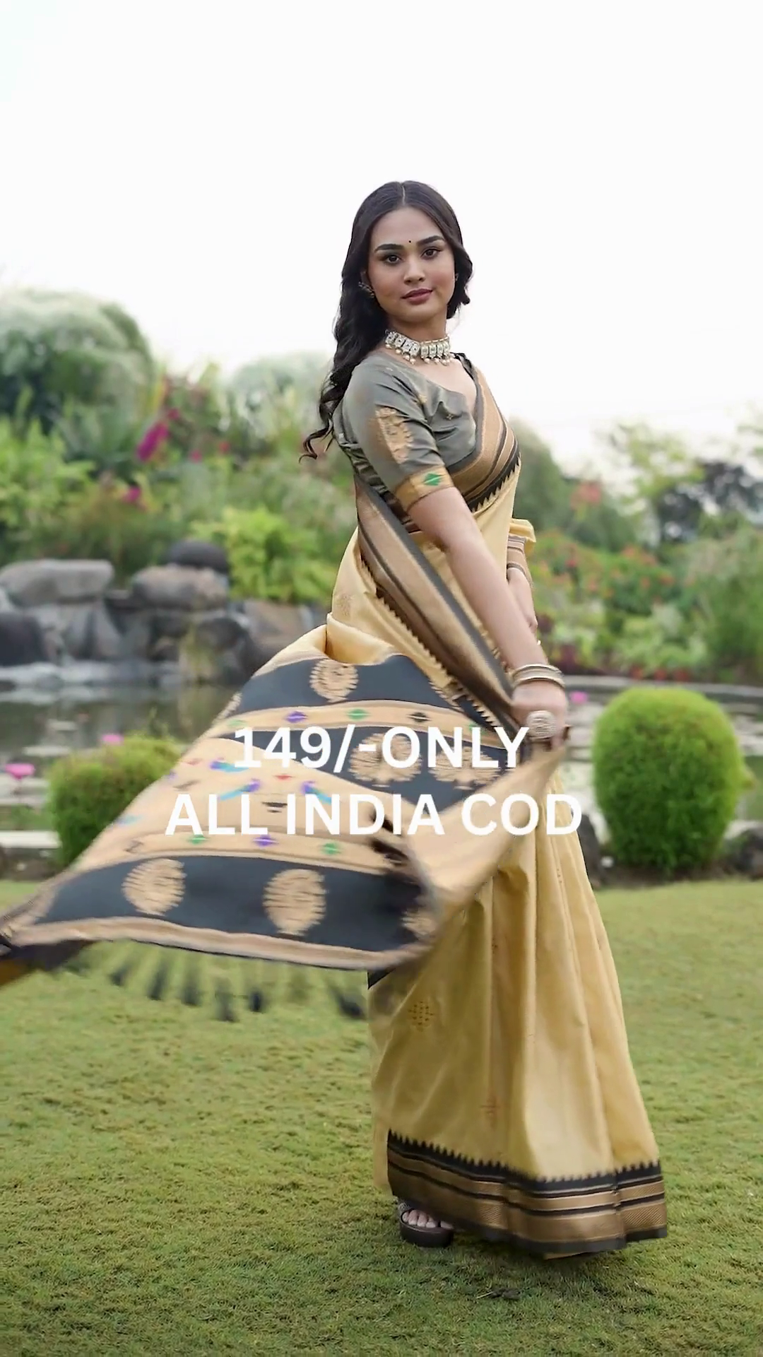 Cream & Black Border Traditional Saree